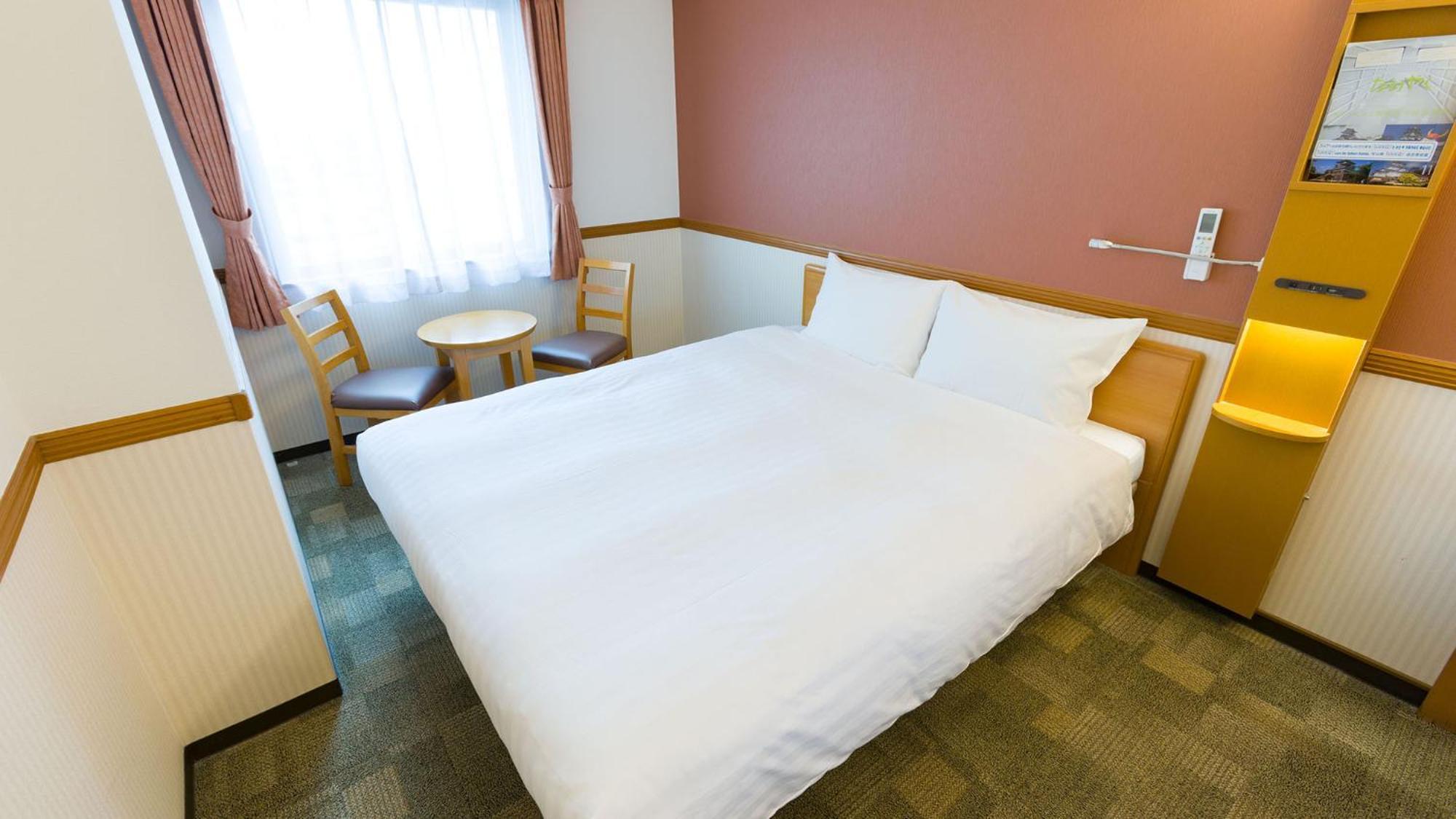 Toyoko Inn Takamatsu Hyogomachi Szoba fotó