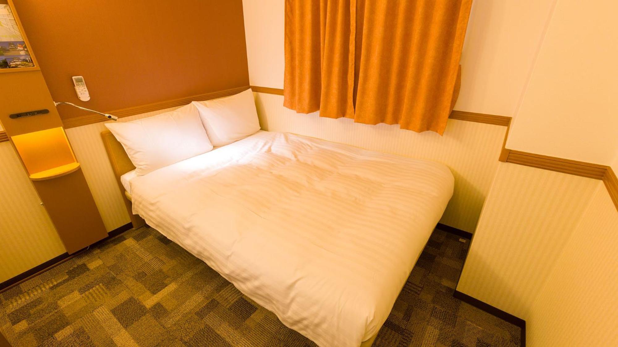 Toyoko Inn Takamatsu Hyogomachi Szoba fotó