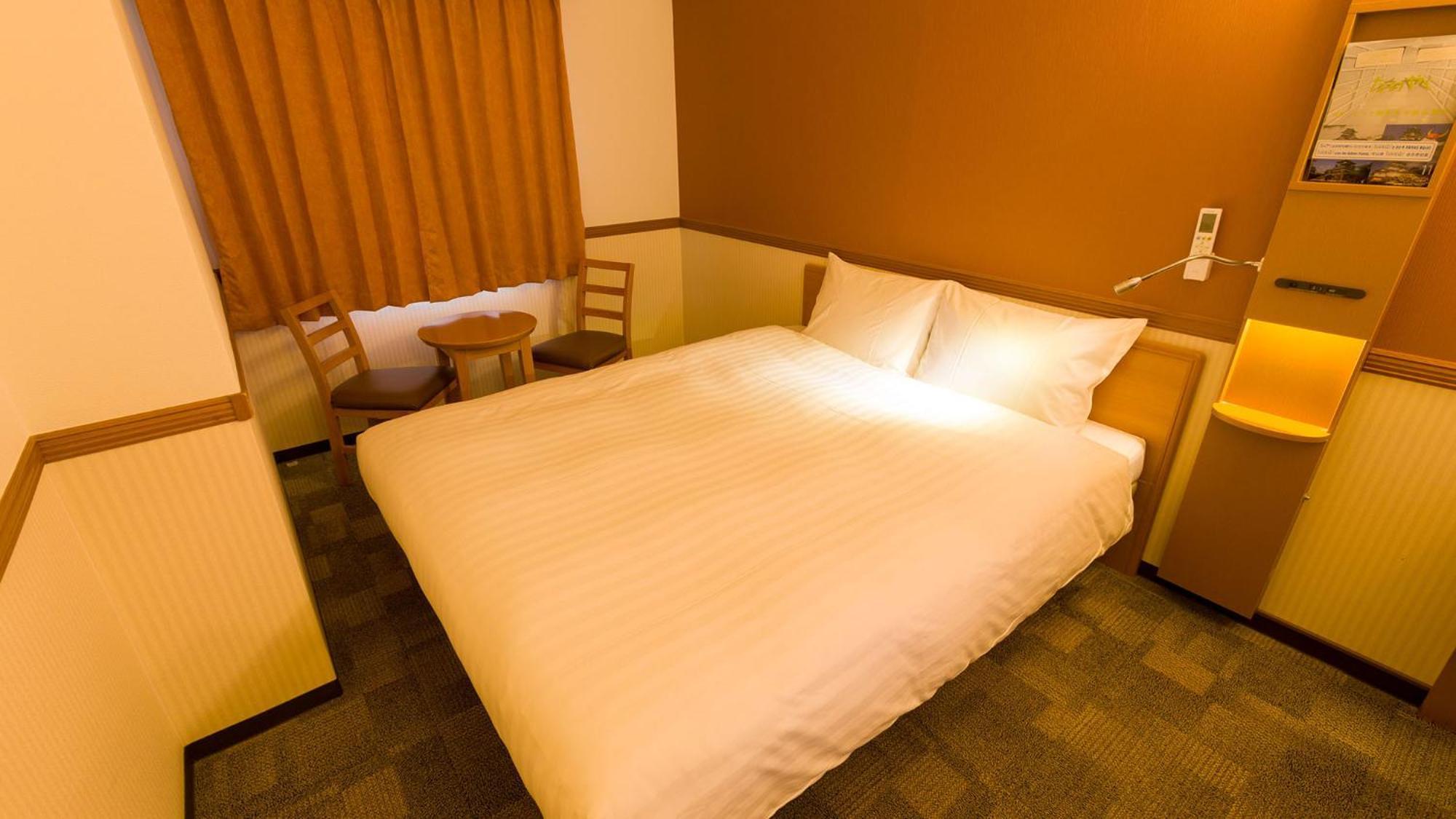 Toyoko Inn Takamatsu Hyogomachi Szoba fotó